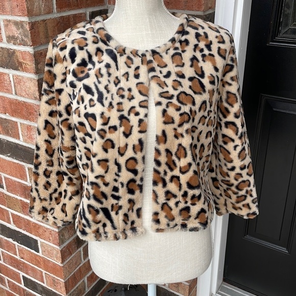 Calvin Klein Leopard faux Fur Cropped‎ Jacket - Picture 1 of 6